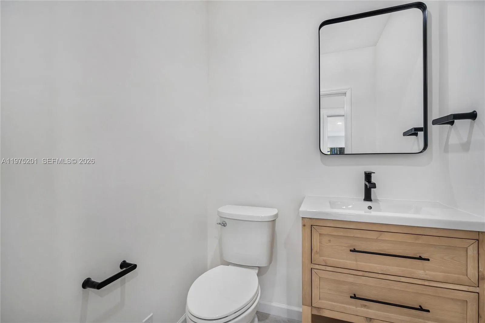 1235 Algardi Ave 0, Coral Gables, Florida 33146, Coral Gables, Florida 33146, 3 Bedrooms Bedrooms, ,2 BathroomsBathrooms,Residential Lease,For Rent,1235 Algardi Ave 0, Coral Gables, Florida 33146,A11975201