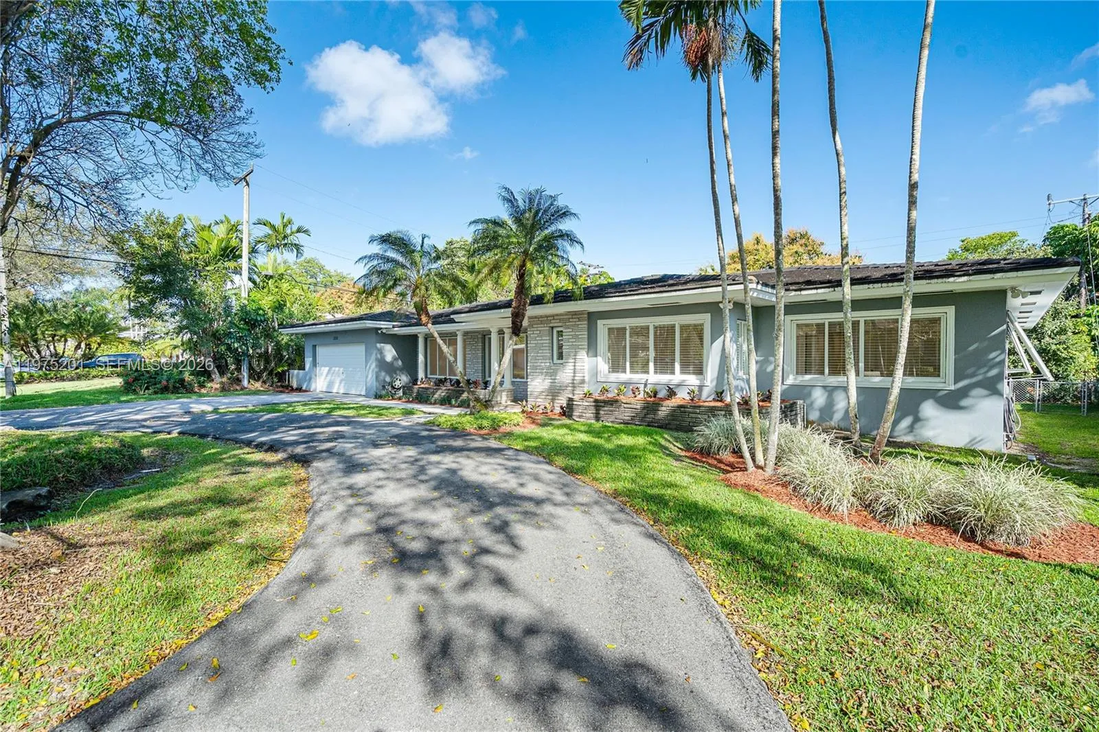 1235 Algardi Ave 0, Coral Gables, Florida 33146, Coral Gables, Florida 33146, 3 Bedrooms Bedrooms, ,2 BathroomsBathrooms,Residential Lease,For Rent,1235 Algardi Ave 0, Coral Gables, Florida 33146,A11975201