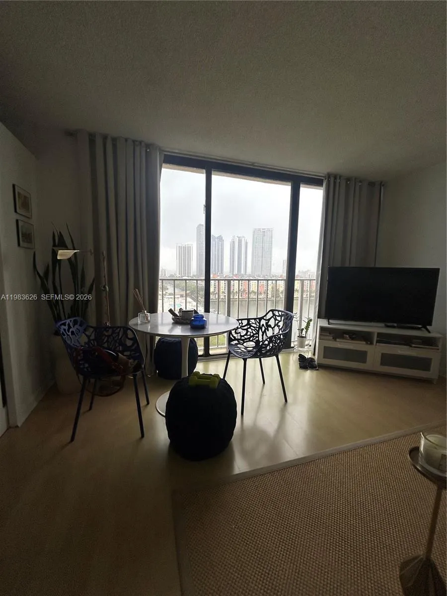 290 174th St 1715, Sunny Isles Beach, Florida 3316, Sunny Isles Beach, Florida 33160, ,1 BathroomBathrooms,Residential Lease,For Rent,290 174th St 1715, Sunny Isles Beach, Florida 3316,A11983626
