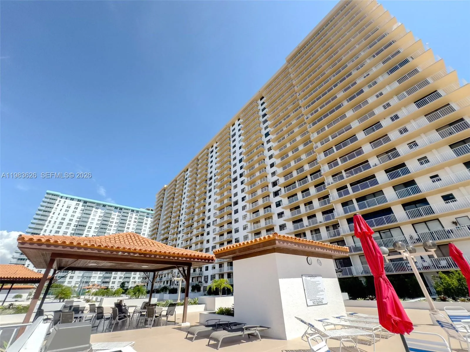 290 174th St 1715, Sunny Isles Beach, Florida 3316, Sunny Isles Beach, Florida 33160, ,1 BathroomBathrooms,Residential Lease,For Rent,290 174th St 1715, Sunny Isles Beach, Florida 3316,A11983626