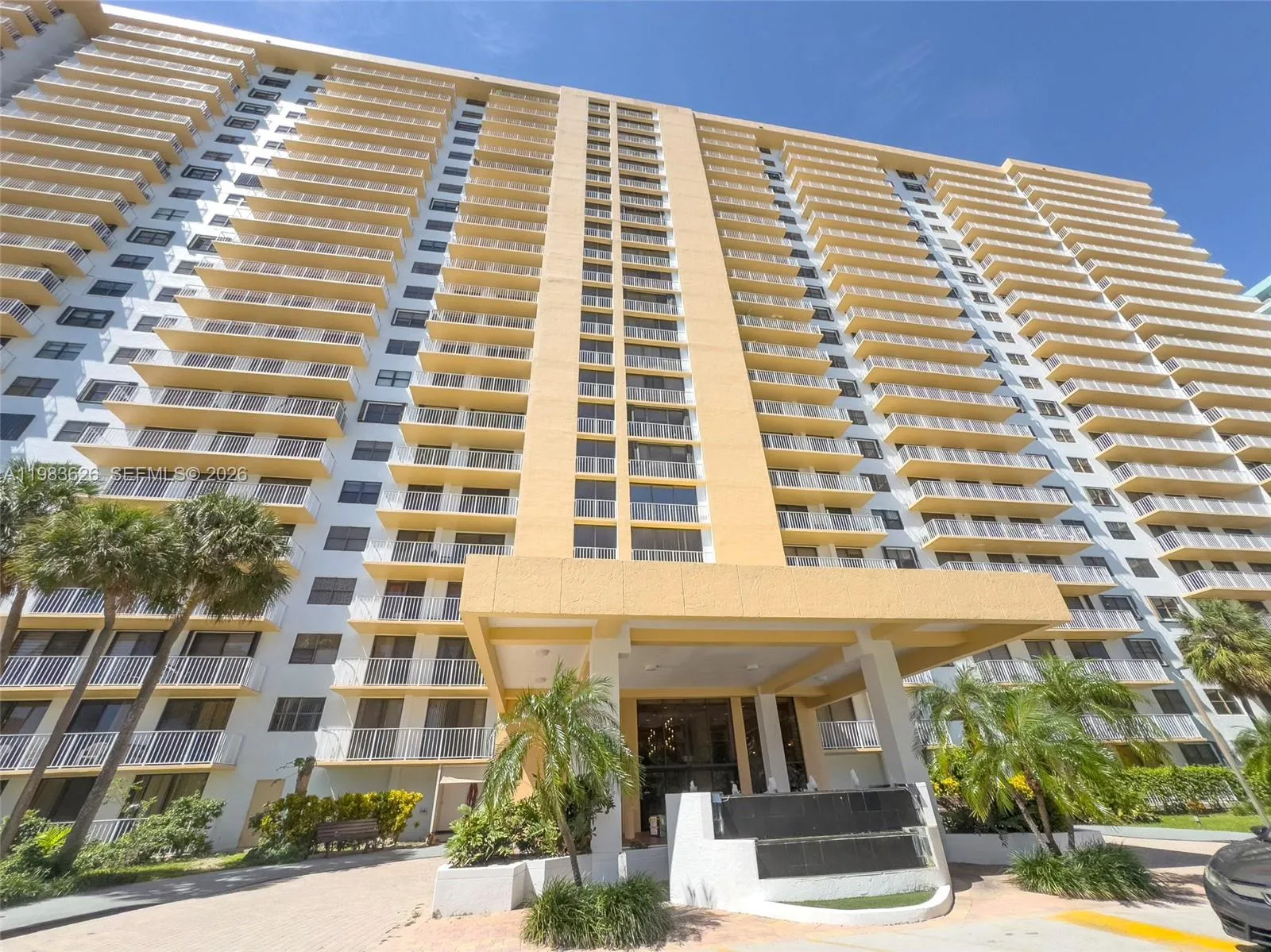 290 174th St 1715, Sunny Isles Beach, Florida 3316, Sunny Isles Beach, Florida 33160, ,1 BathroomBathrooms,Residential Lease,For Rent,290 174th St 1715, Sunny Isles Beach, Florida 3316,A11983626