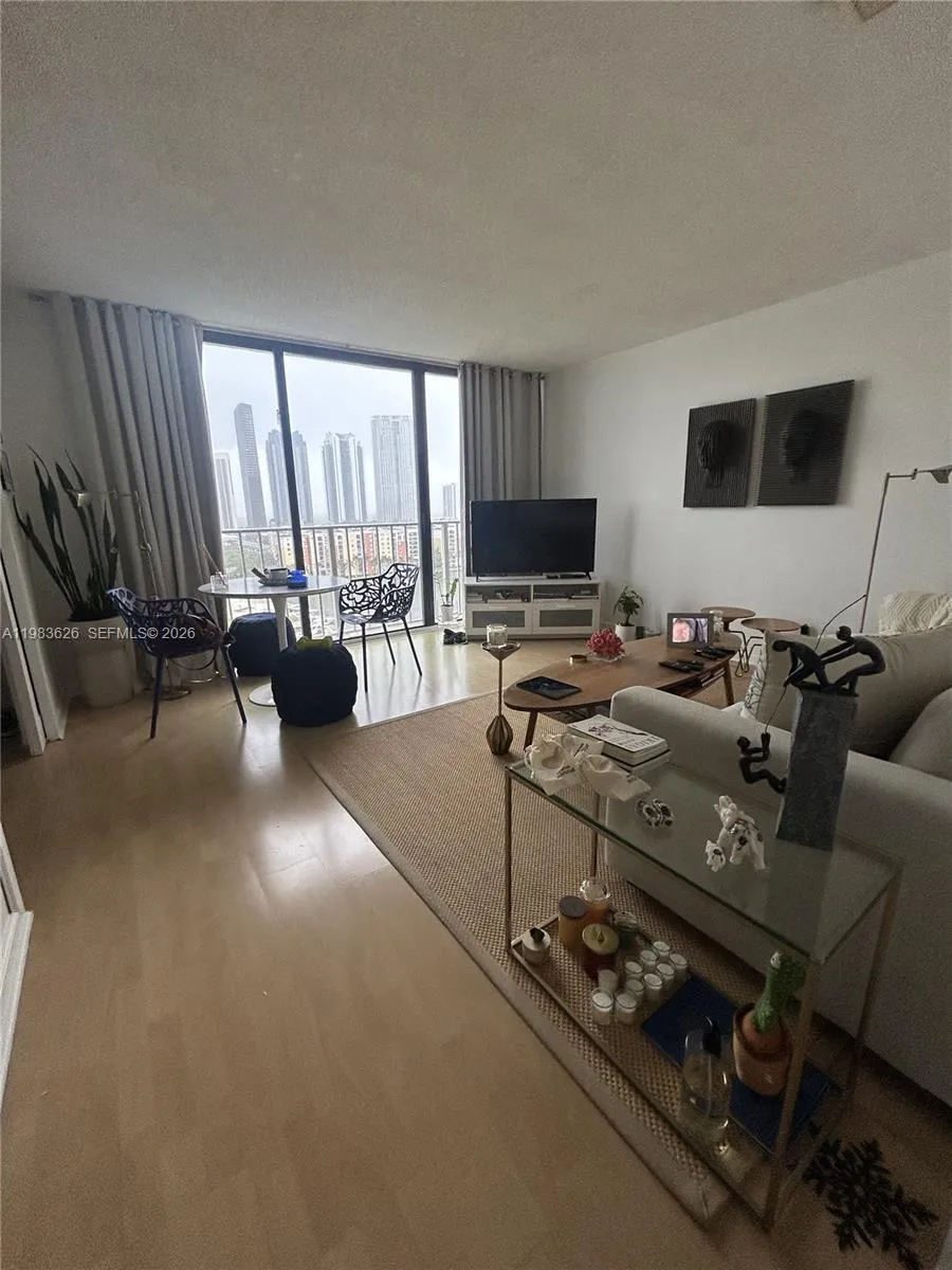 290 174th St 1715, Sunny Isles Beach, Florida 3316, Sunny Isles Beach, Florida 33160, ,1 BathroomBathrooms,Residential Lease,For Rent,290 174th St 1715, Sunny Isles Beach, Florida 3316,A11983626