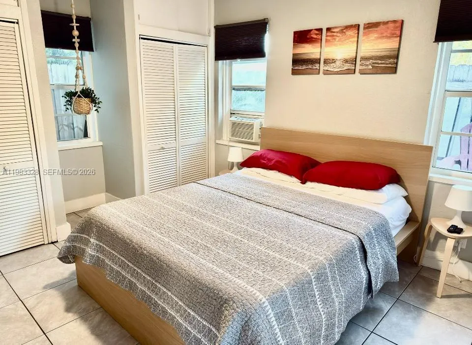 1009 Tequesta, Fort Lauderdale, Florida 33311-6261, Fort Lauderdale, Florida 33311-6261, 3 Bedrooms Bedrooms, ,3 BathroomsBathrooms,Residential,For Sale,1009 Tequesta, Fort Lauderdale, Florida 33311-6261,A11983328