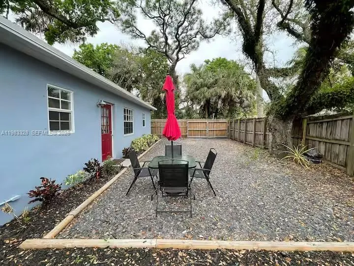 1009 Tequesta, Fort Lauderdale, Florida 33311-6261, Fort Lauderdale, Florida 33311-6261, 3 Bedrooms Bedrooms, ,3 BathroomsBathrooms,Residential,For Sale,1009 Tequesta, Fort Lauderdale, Florida 33311-6261,A11983328