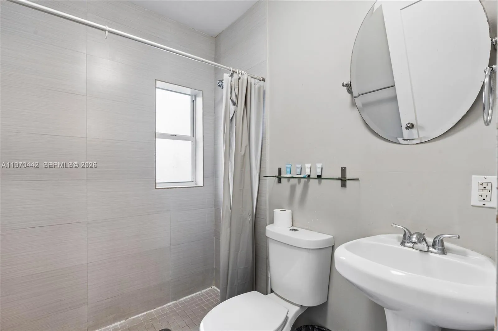 435 Ne 69th St, Miami, Florida 33138, Miami, Florida 33138, ,Residential Income,For Sale,435 Ne 69th St, Miami, Florida 33138,A11970442