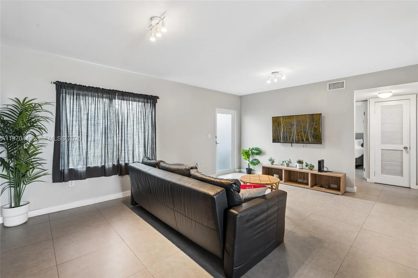 435 Ne 69th St, Miami, Florida 33138, Miami, Florida 33138, ,Residential Income,For Sale,435 Ne 69th St, Miami, Florida 33138,A11970442