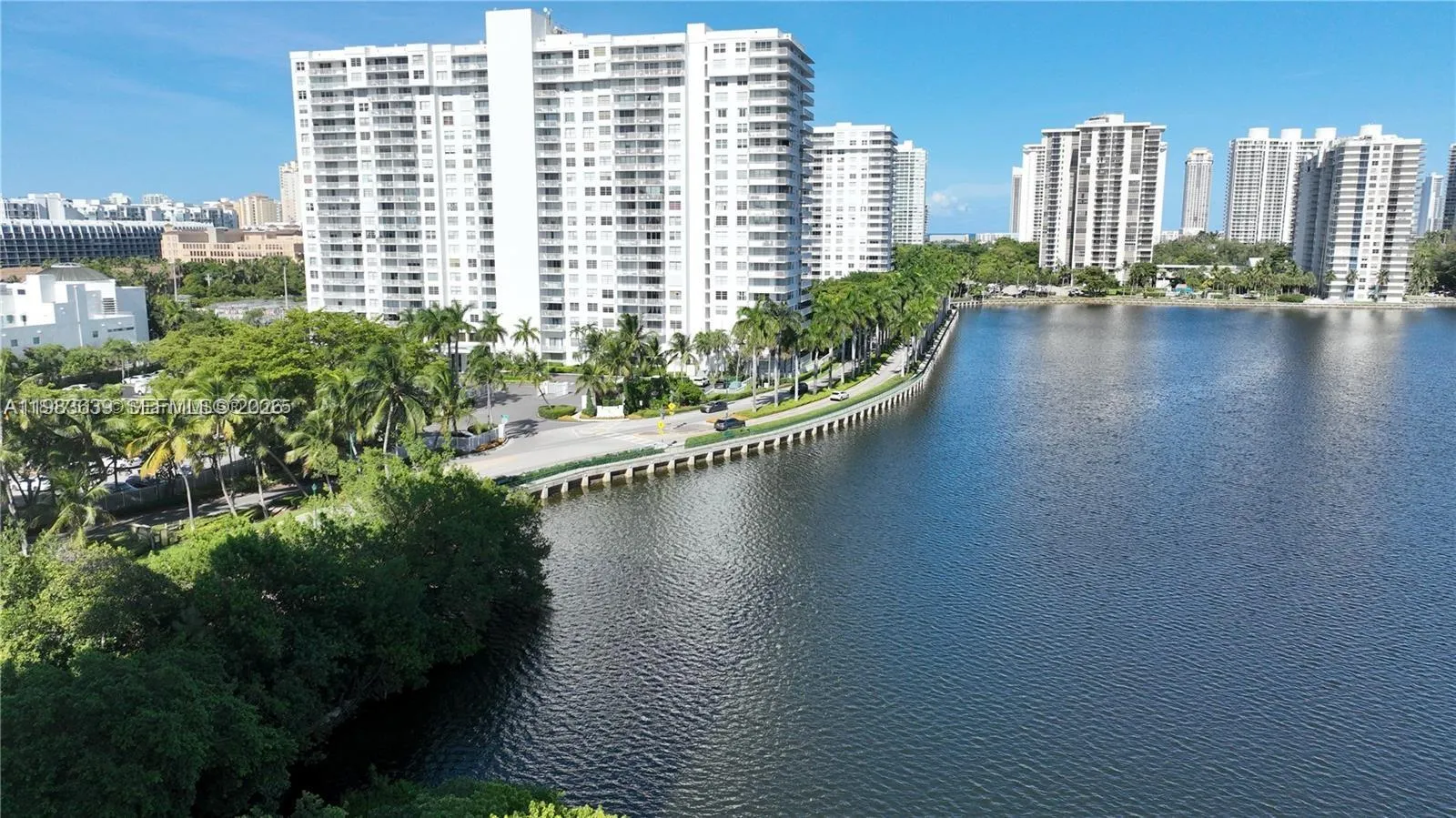 2750 Ne 183rd St 1203, Aventura, Florida 33160, Aventura, Florida 33160, 2 Bedrooms Bedrooms, ,2 BathroomsBathrooms,Residential Lease,For Rent,2750 Ne 183rd St 1203, Aventura, Florida 33160,A11983639