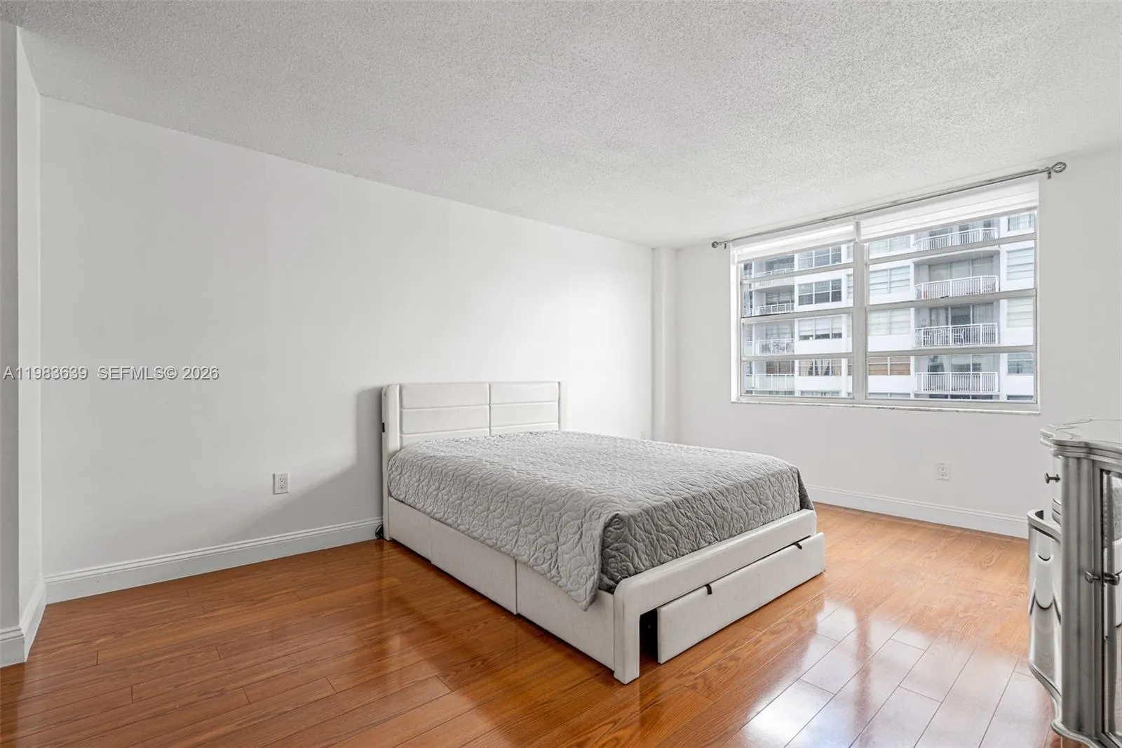 2750 Ne 183rd St 1203, Aventura, Florida 33160, Aventura, Florida 33160, 2 Bedrooms Bedrooms, ,2 BathroomsBathrooms,Residential Lease,For Rent,2750 Ne 183rd St 1203, Aventura, Florida 33160,A11983639