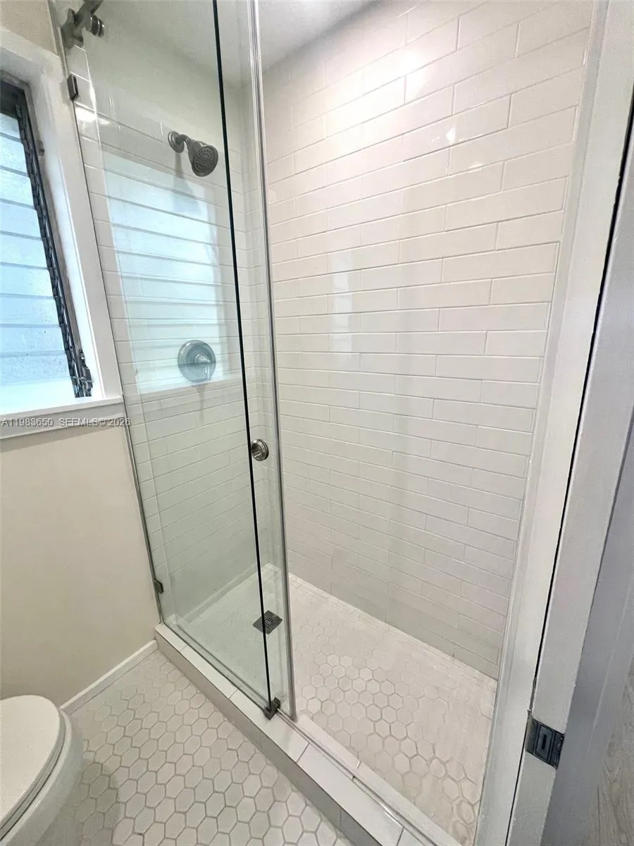 229 Ne 25th St 229, Miami, Florida 33137, Miami, Florida 33137, ,1 BathroomBathrooms,Residential Lease,For Rent,229 Ne 25th St 229, Miami, Florida 33137,A11983650