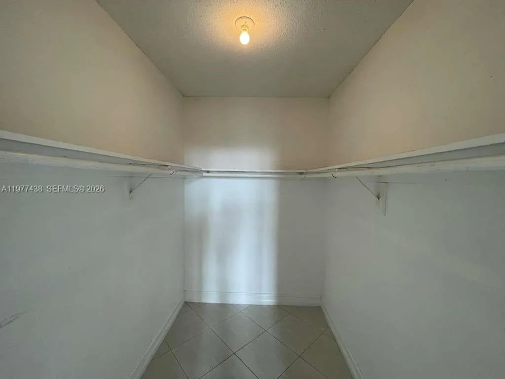 1455 N Treasure Dr 4l, North Bay Village, Florida, North Bay Village, Florida 33141, 1 Bedroom Bedrooms, ,1 BathroomBathrooms,Residential Lease,For Rent,1455 N Treasure Dr 4l, North Bay Village, Florida ,A11977438