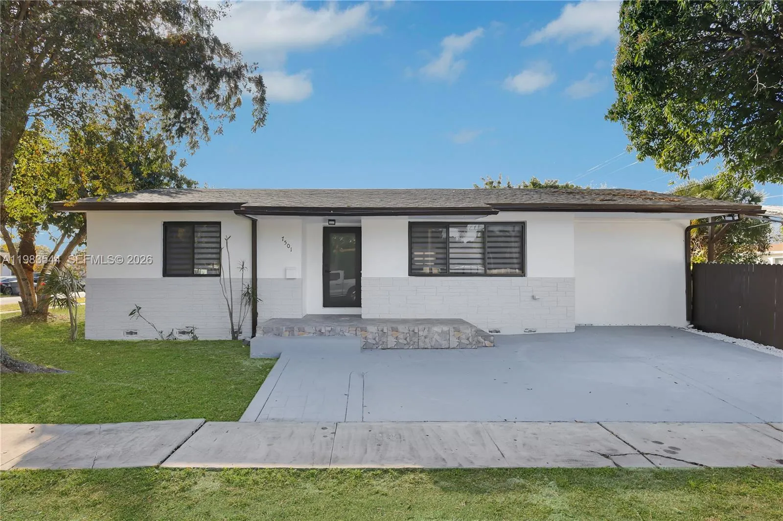 7501 Raleigh St, Hollywood, Florida 33024, Hollywood, Florida 33024, 4 Bedrooms Bedrooms, ,3 BathroomsBathrooms,Residential Lease,For Rent,7501 Raleigh St, Hollywood, Florida 33024,A11983544