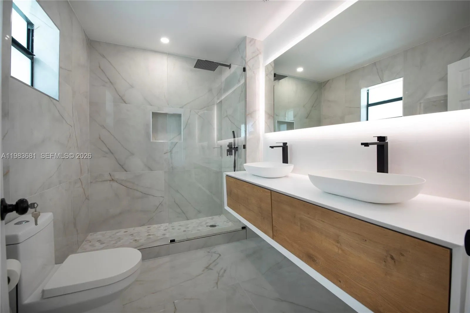 4700 Mckinley St, Hollywood, Florida 33021, Hollywood, Florida 33021, 5 Bedrooms Bedrooms, ,3 BathroomsBathrooms,Residential Lease,For Rent,4700 Mckinley St, Hollywood, Florida 33021,A11983681
