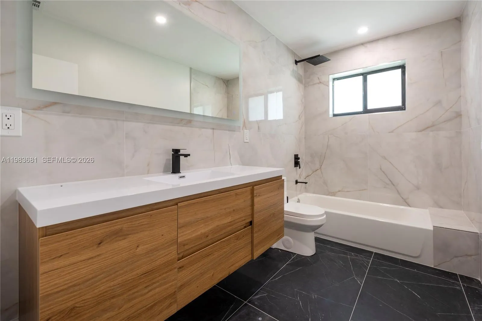 4700 Mckinley St, Hollywood, Florida 33021, Hollywood, Florida 33021, 5 Bedrooms Bedrooms, ,3 BathroomsBathrooms,Residential Lease,For Rent,4700 Mckinley St, Hollywood, Florida 33021,A11983681