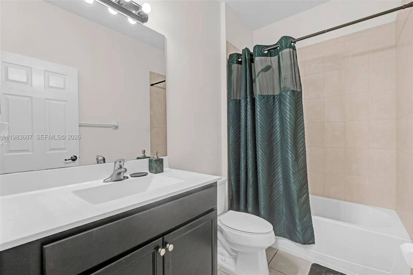 11413 Sw 253 St 11413, Homestead, Florida 33032, Homestead, Florida 33032, 3 Bedrooms Bedrooms, ,2 BathroomsBathrooms,Residential,For Sale,11413 Sw 253 St 11413, Homestead, Florida 33032,A11983687