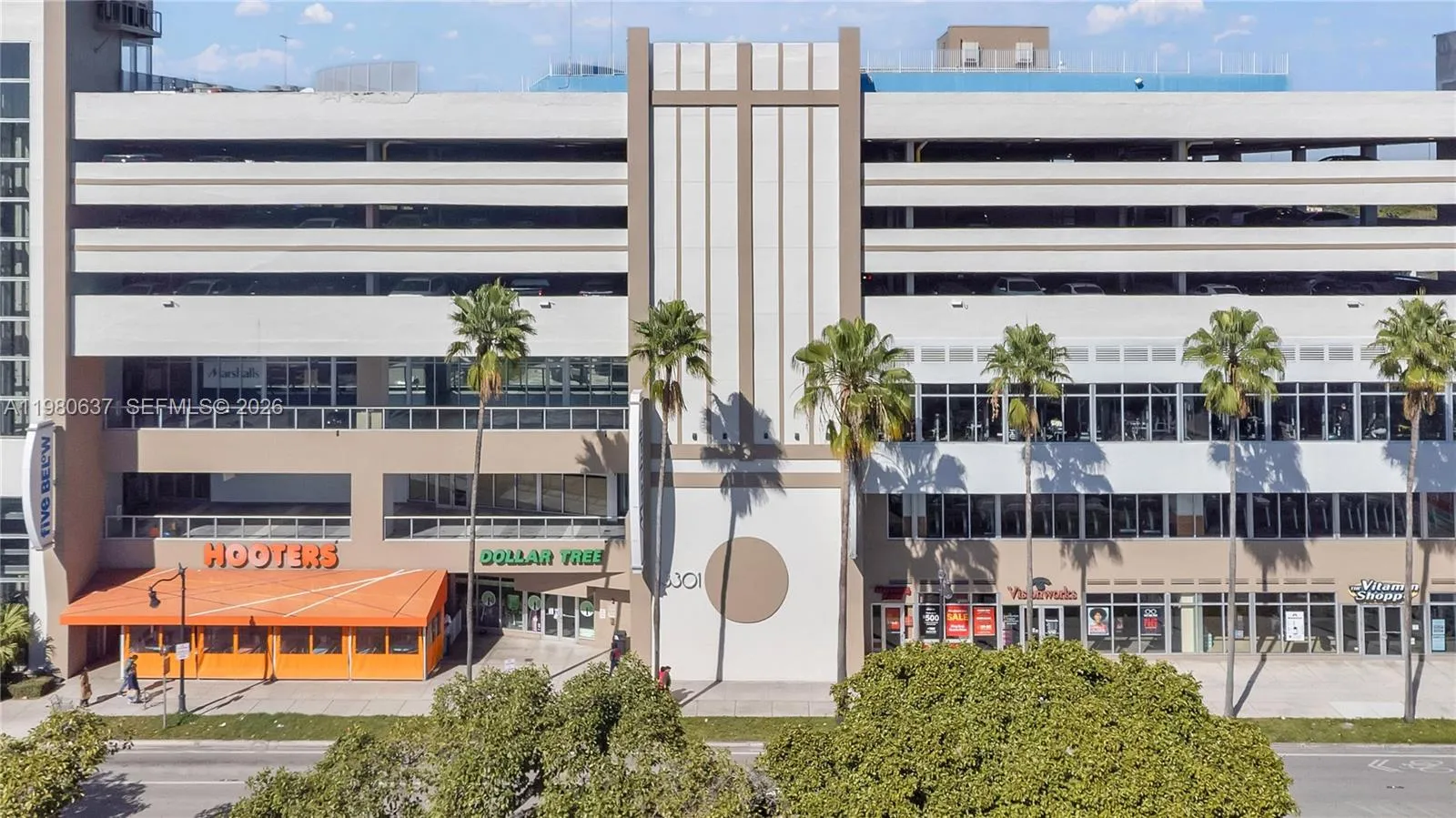 3500 Coral Way Ph-10, Miami, Florida 33145, Miami, Florida 33145, 2 Bedrooms Bedrooms, ,2 BathroomsBathrooms,Residential,For Sale,3500 Coral Way Ph-10, Miami, Florida 33145,A11980637