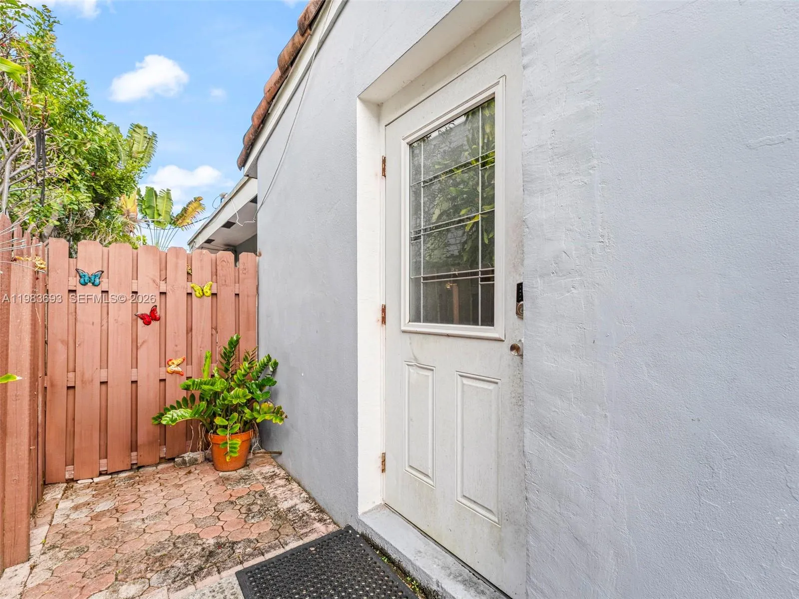 1432 Ne 5th Ave 4, Fort Lauderdale, Florida 33304, Fort Lauderdale, Florida 33304, ,1 BathroomBathrooms,Residential Lease,For Rent,1432 Ne 5th Ave 4, Fort Lauderdale, Florida 33304,A11983693