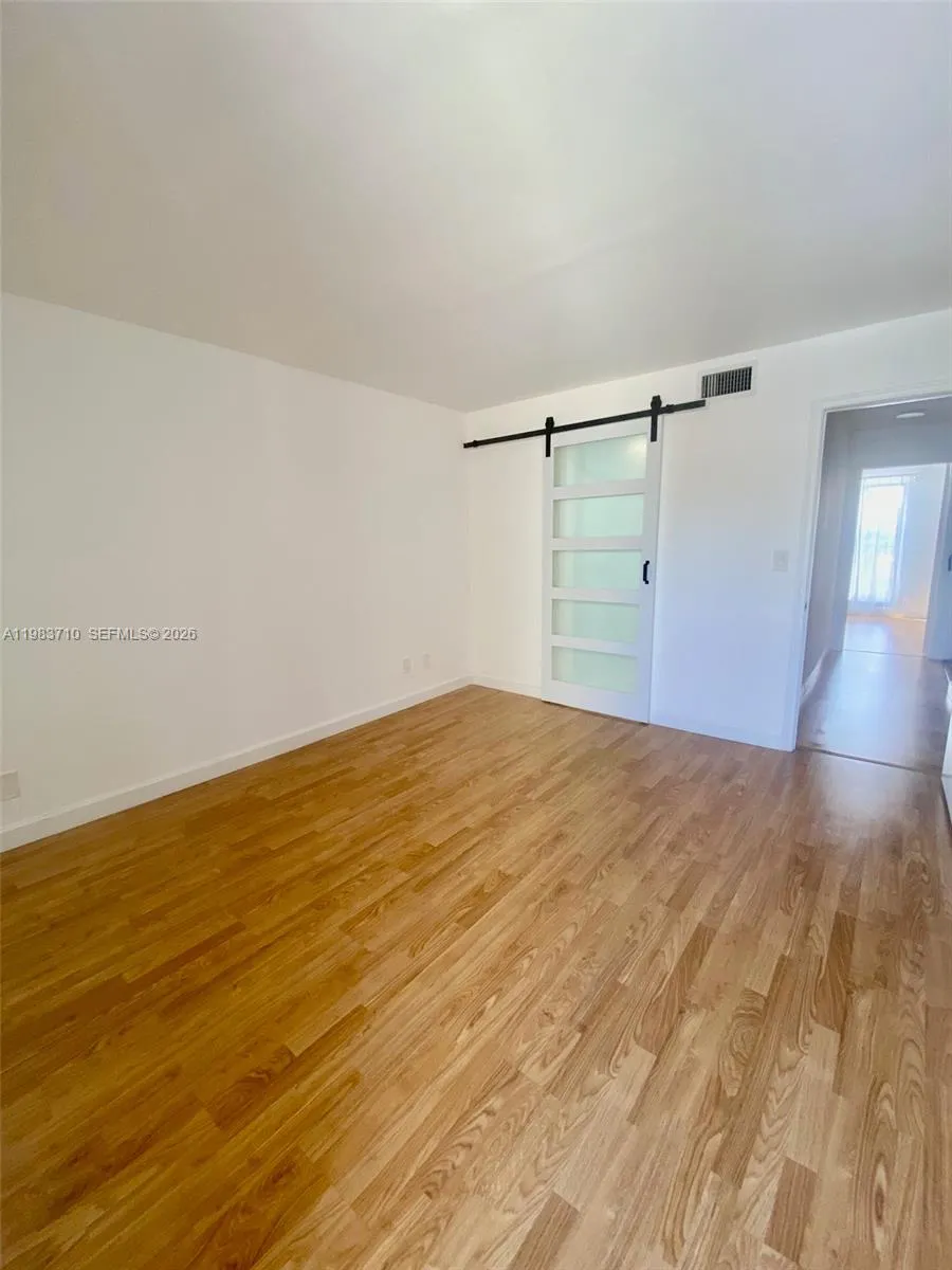 8975 Palm Tree Ln 8975, Pembroke Pines, Florida 33, Pembroke Pines, Florida 33024, 2 Bedrooms Bedrooms, ,2 BathroomsBathrooms,Residential,For Sale,8975 Palm Tree Ln 8975, Pembroke Pines, Florida 33,A11983710