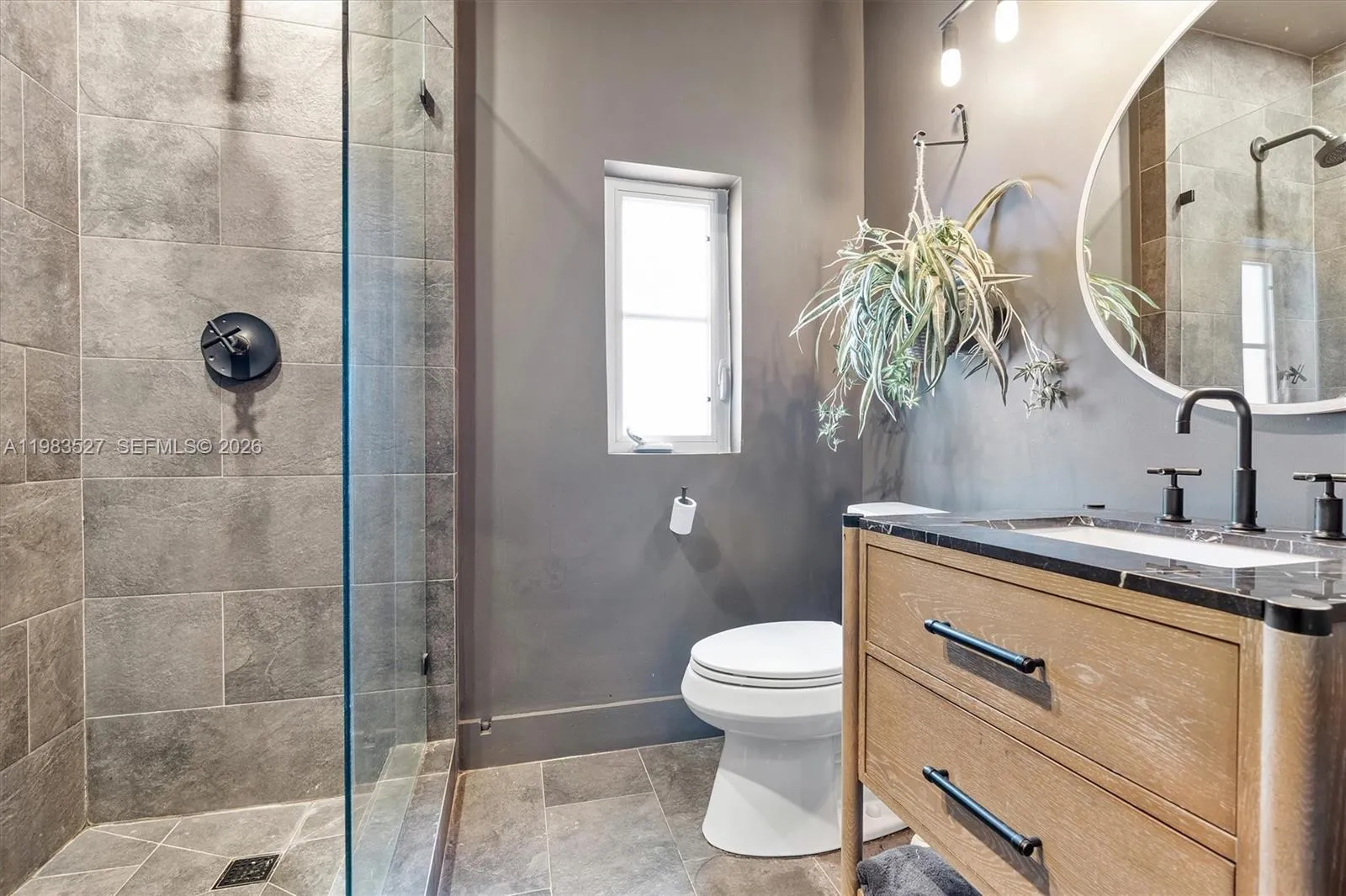 1024 Lenox Ave 1, Miami Beach, Florida 33139, Miami Beach, Florida 33139, 3 Bedrooms Bedrooms, ,2 BathroomsBathrooms,Residential Lease,For Rent,1024 Lenox Ave 1, Miami Beach, Florida 33139,A11983527