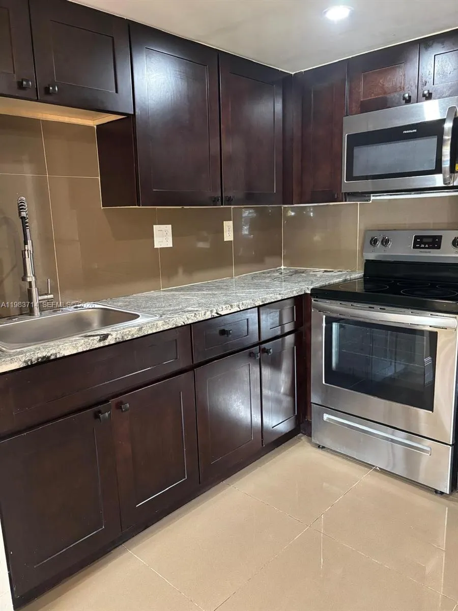 6620 W 2nd Ct 110, Hialeah, Florida 33012, Hialeah, Florida 33012, 2 Bedrooms Bedrooms, ,2 BathroomsBathrooms,Residential Lease,For Rent,6620 W 2nd Ct 110, Hialeah, Florida 33012,A11983714 6620 W 2nd Ct 110, Hialeah, Florida 33012, Hialeah, Florida 33012, 2 Bedrooms Bedrooms, ,2 BathroomsBathrooms,Residential Lease,For Rent,6620 W 2nd Ct 110, Hialeah, Florida 33012,A11983714