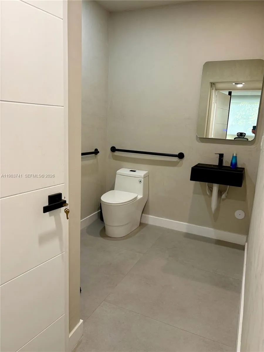 1820 Sw 3rd Ave 201, Miami, Florida 33129, Miami, Florida 33129, ,Commercial Lease,For Rent,1820 Sw 3rd Ave 201, Miami, Florida 33129,A11983741