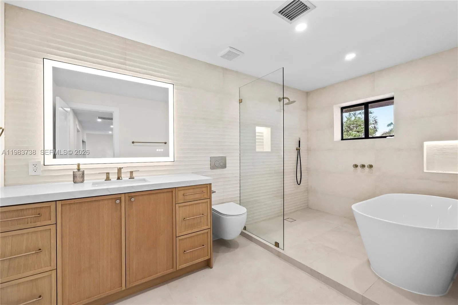 3320 Sw 121st Ave, Davie, Florida 33330, Davie, Florida 33330, 7 Bedrooms Bedrooms, ,6 BathroomsBathrooms,Residential Lease,For Rent,3320 Sw 121st Ave, Davie, Florida 33330,A11983738