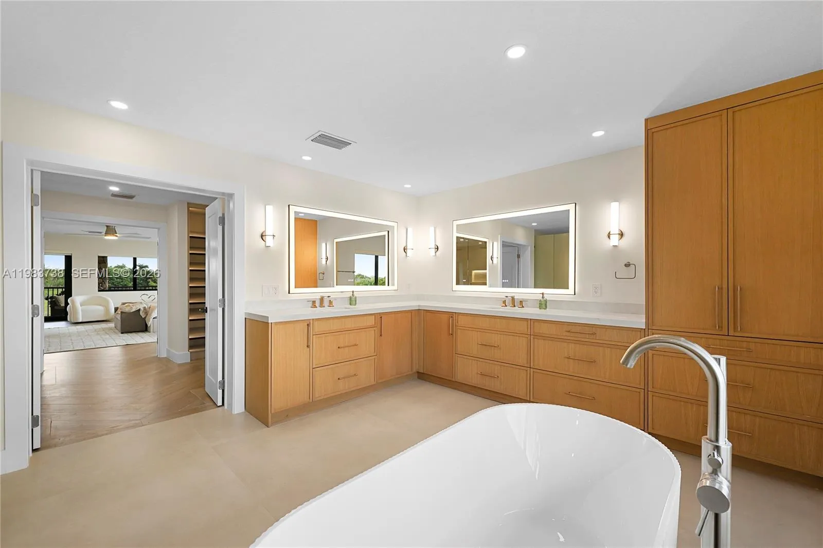 3320 Sw 121st Ave, Davie, Florida 33330, Davie, Florida 33330, 7 Bedrooms Bedrooms, ,6 BathroomsBathrooms,Residential Lease,For Rent,3320 Sw 121st Ave, Davie, Florida 33330,A11983738