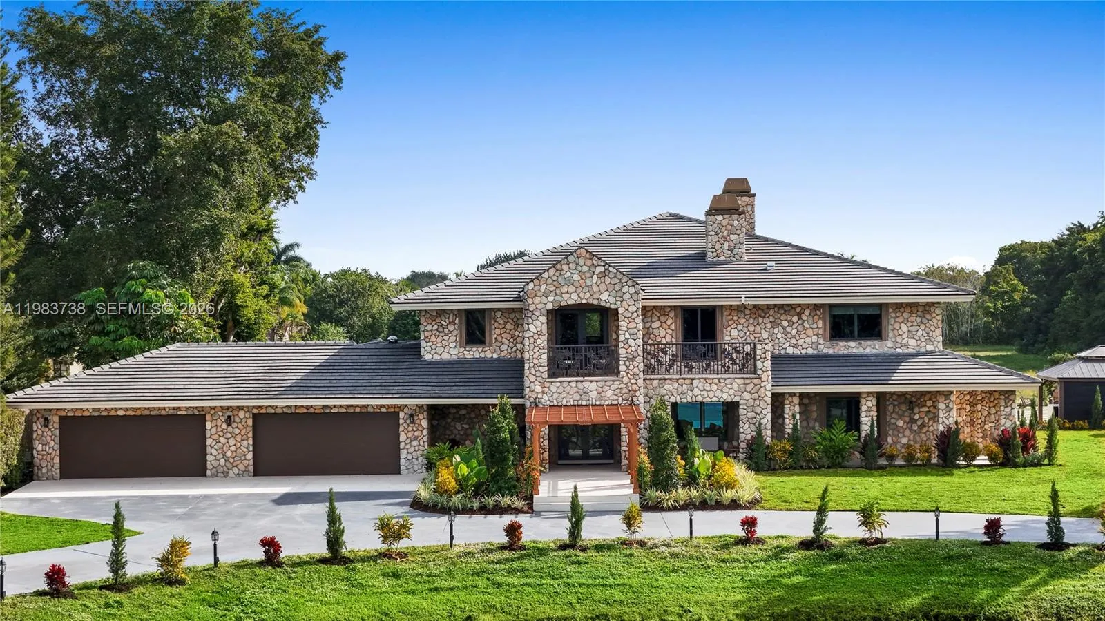 3320 Sw 121st Ave, Davie, Florida 33330, Davie, Florida 33330, 7 Bedrooms Bedrooms, ,6 BathroomsBathrooms,Residential Lease,For Rent,3320 Sw 121st Ave, Davie, Florida 33330,A11983738