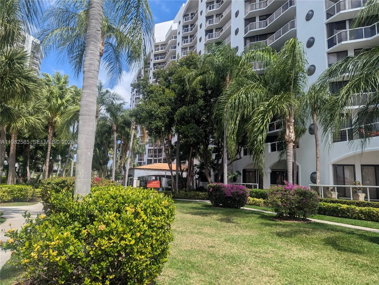 3610 Yacht Club Dr 1515, Aventura, Florida 33180, Aventura, Florida 33180, 2 Bedrooms Bedrooms, ,2 BathroomsBathrooms,Residential Lease,For Rent,3610 Yacht Club Dr 1515, Aventura, Florida 33180,A11982585