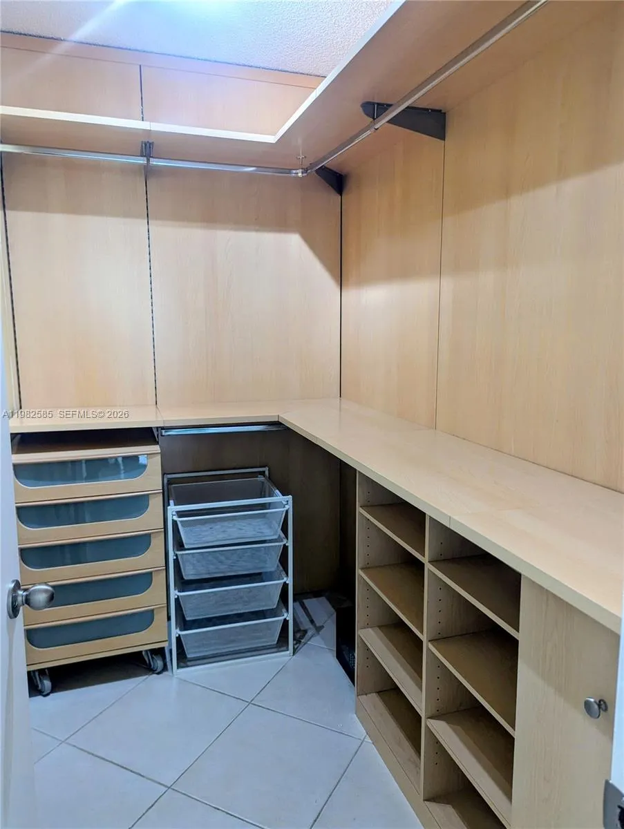 3610 Yacht Club Dr 1515, Aventura, Florida 33180, Aventura, Florida 33180, 2 Bedrooms Bedrooms, ,2 BathroomsBathrooms,Residential Lease,For Rent,3610 Yacht Club Dr 1515, Aventura, Florida 33180,A11982585