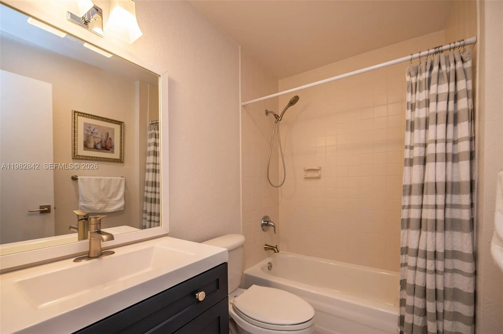 4702 Sw 67th Ave O7, Miami, Florida 33155, Miami, Florida 33155, 3 Bedrooms Bedrooms, ,2 BathroomsBathrooms,Residential Lease,For Rent,4702 Sw 67th Ave O7, Miami, Florida 33155,A11982842