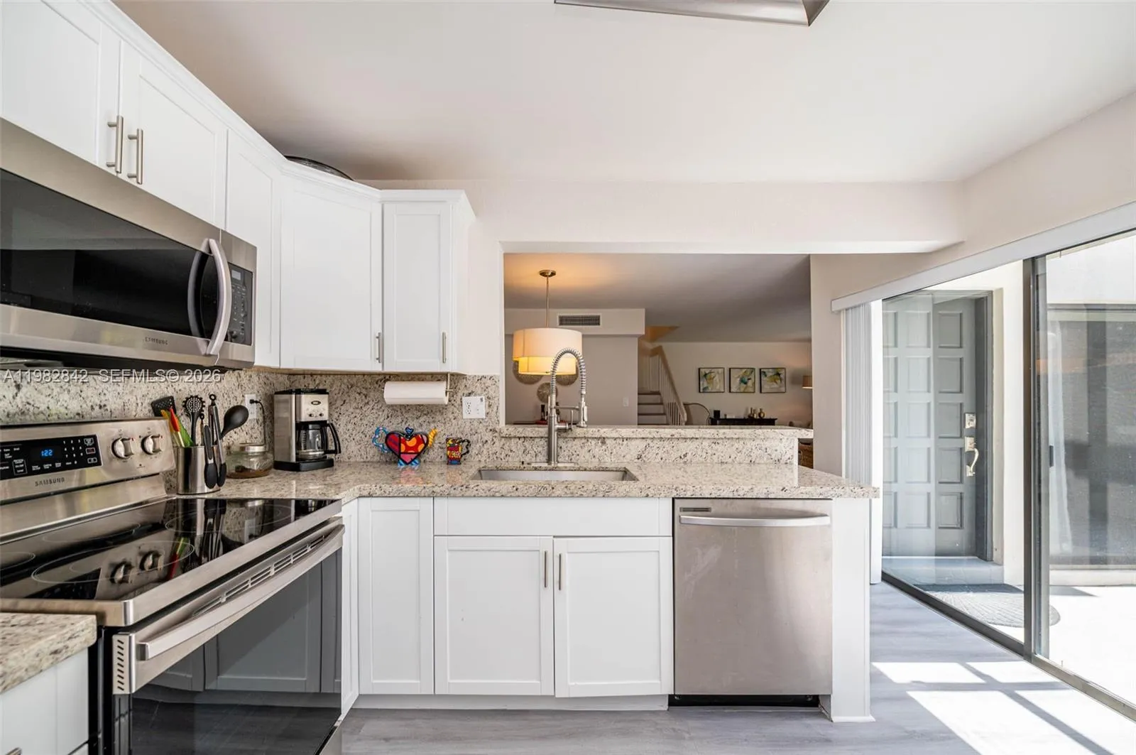 4702 Sw 67th Ave O7, Miami, Florida 33155, Miami, Florida 33155, 3 Bedrooms Bedrooms, ,2 BathroomsBathrooms,Residential Lease,For Rent,4702 Sw 67th Ave O7, Miami, Florida 33155,A11982842