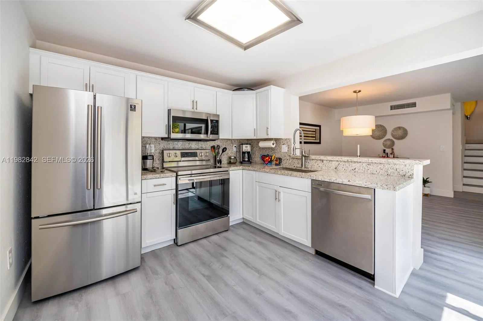 4702 Sw 67th Ave O7, Miami, Florida 33155, Miami, Florida 33155, 3 Bedrooms Bedrooms, ,2 BathroomsBathrooms,Residential Lease,For Rent,4702 Sw 67th Ave O7, Miami, Florida 33155,A11982842