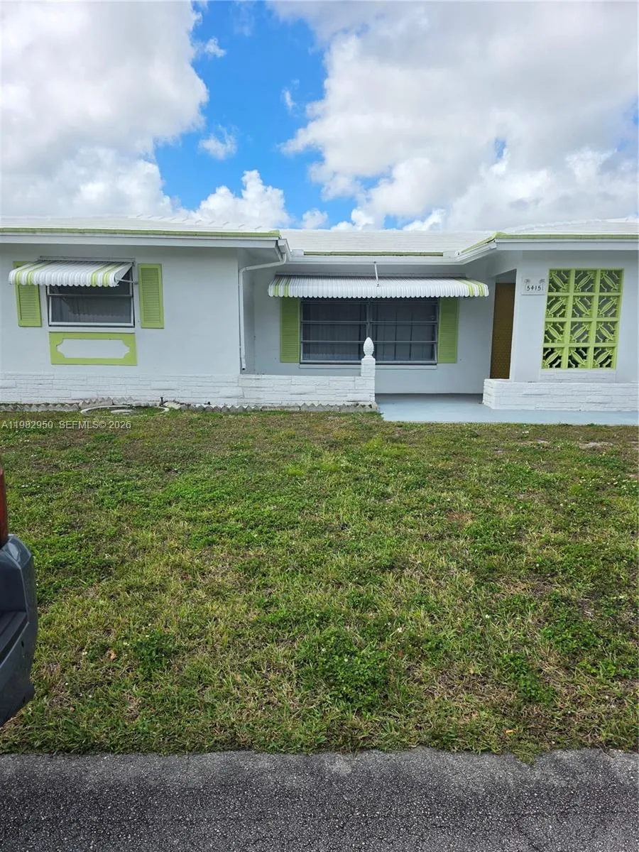 5415 Nw 49th Ter, Tamarac, Florida 33319, Tamarac, Florida 33319, 2 Bedrooms Bedrooms, ,2 BathroomsBathrooms,Residential,For Sale,5415 Nw 49th Ter, Tamarac, Florida 33319,A11982950