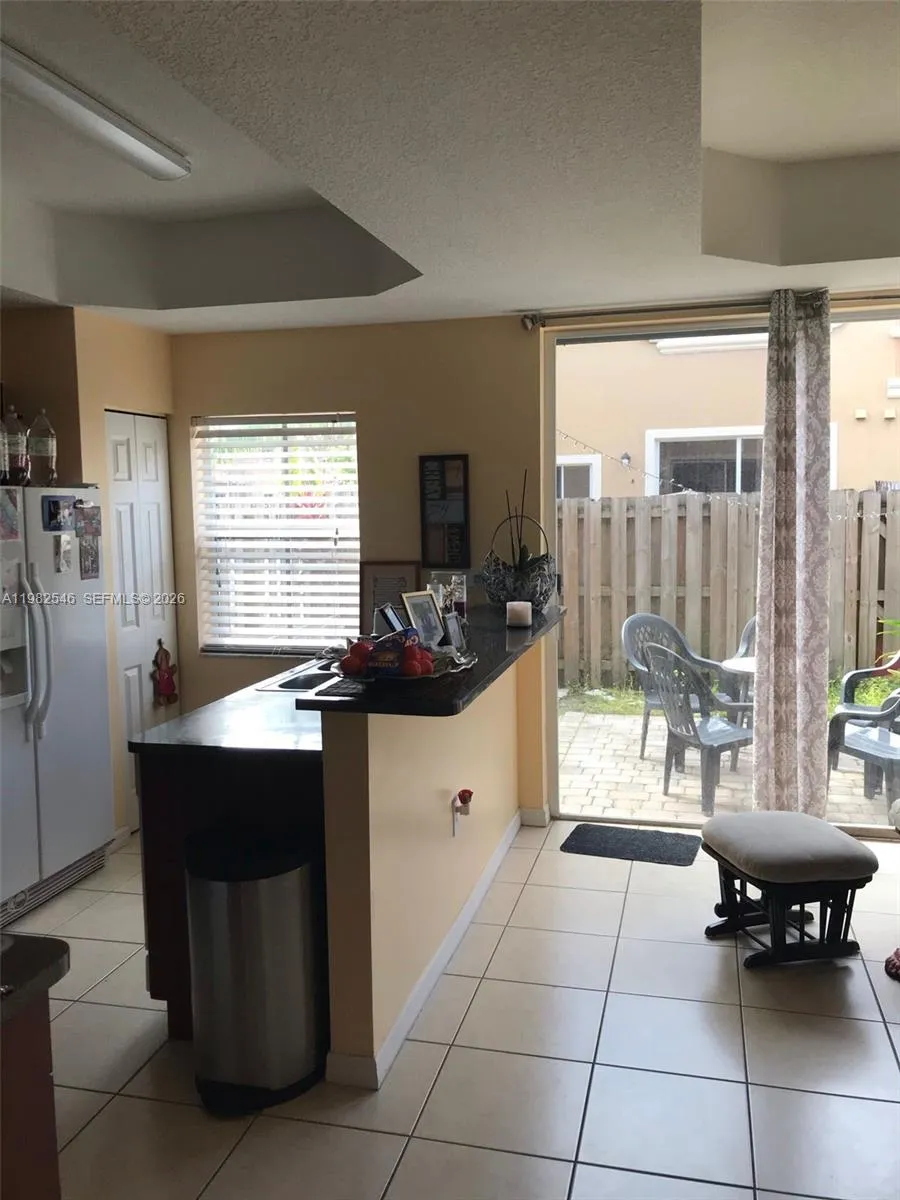 2142 Siena Way, Hollywood, Florida 33021, Hollywood, Florida 33021, 3 Bedrooms Bedrooms, ,2 BathroomsBathrooms,Residential Lease,For Rent,2142 Siena Way, Hollywood, Florida 33021,A11982546