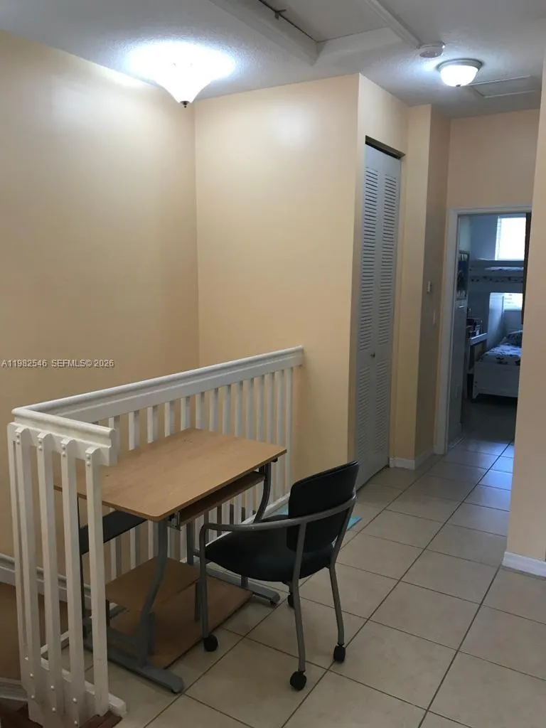 2142 Siena Way, Hollywood, Florida 33021, Hollywood, Florida 33021, 3 Bedrooms Bedrooms, ,2 BathroomsBathrooms,Residential Lease,For Rent,2142 Siena Way, Hollywood, Florida 33021,A11982546