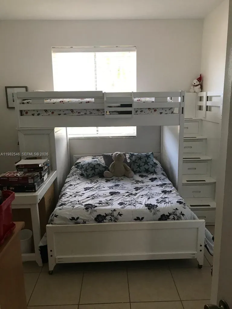 2142 Siena Way, Hollywood, Florida 33021, Hollywood, Florida 33021, 3 Bedrooms Bedrooms, ,2 BathroomsBathrooms,Residential Lease,For Rent,2142 Siena Way, Hollywood, Florida 33021,A11982546
