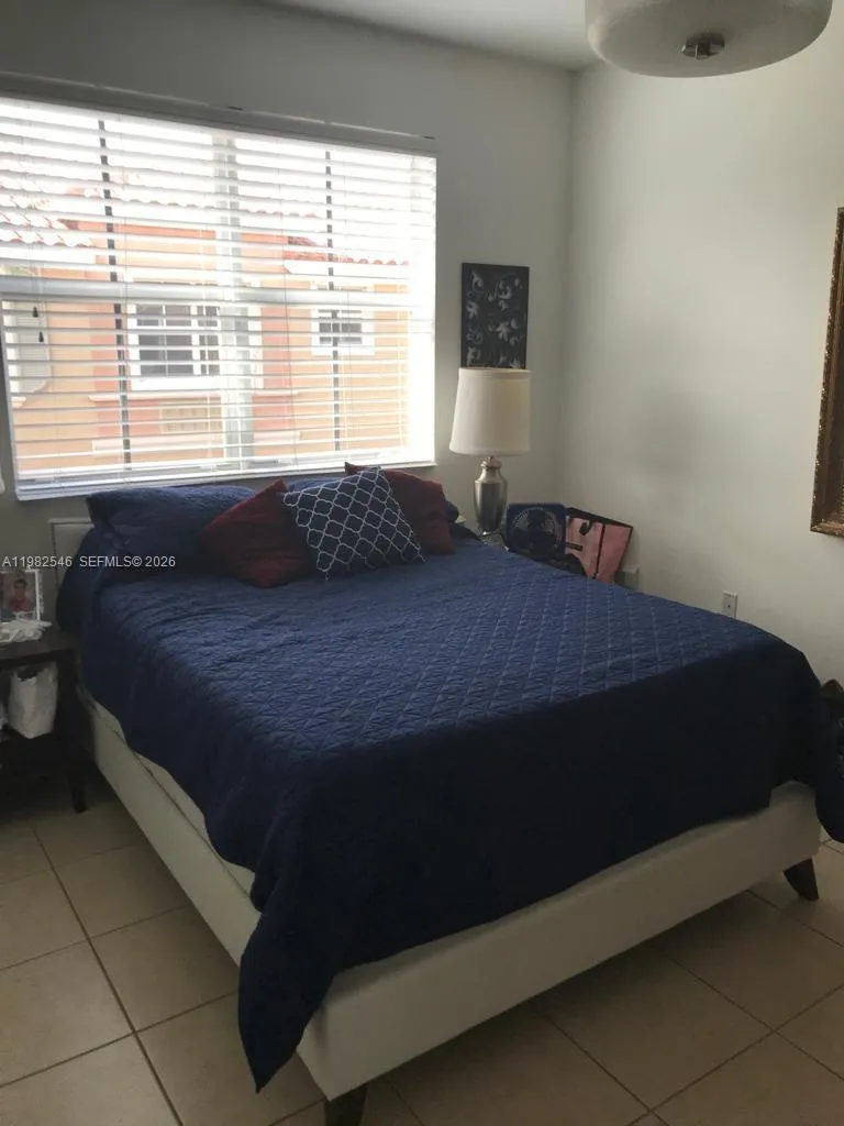 2142 Siena Way, Hollywood, Florida 33021, Hollywood, Florida 33021, 3 Bedrooms Bedrooms, ,2 BathroomsBathrooms,Residential Lease,For Rent,2142 Siena Way, Hollywood, Florida 33021,A11982546