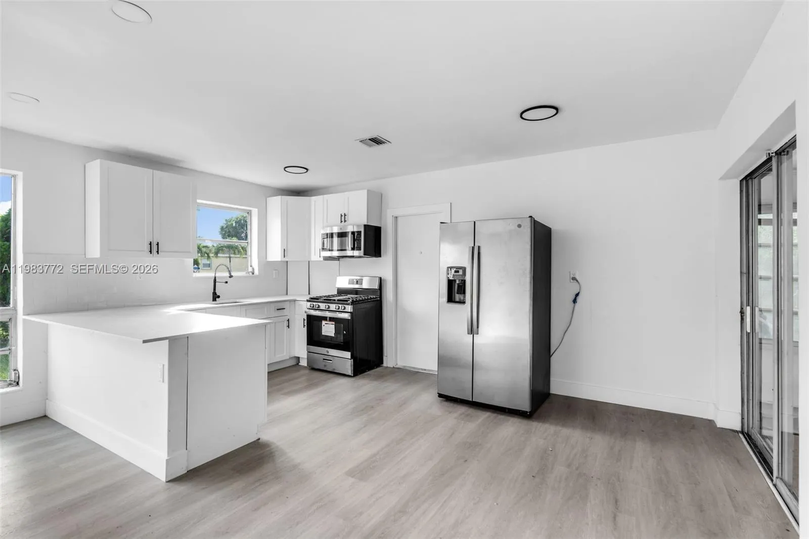 6831 Greene St, Hollywood, Florida 33024, Hollywood, Florida 33024, 2 Bedrooms Bedrooms, ,1 BathroomBathrooms,Residential,For Sale,6831 Greene St, Hollywood, Florida 33024,A11983772