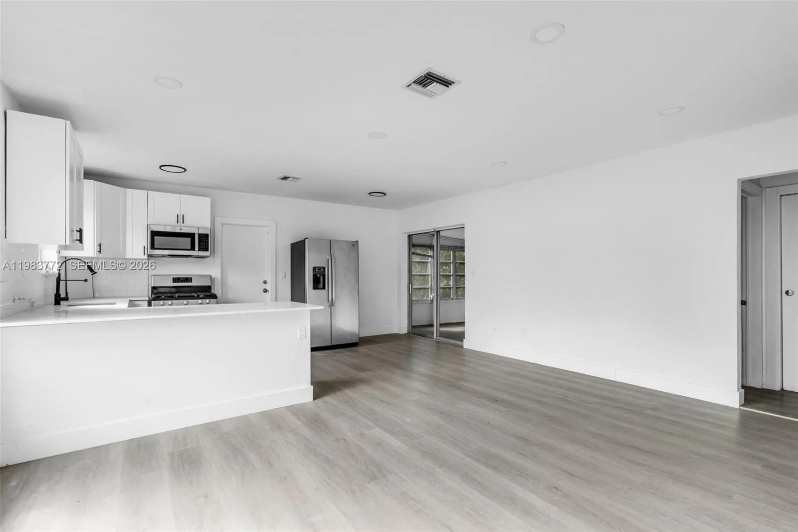 6831 Greene St, Hollywood, Florida 33024, Hollywood, Florida 33024, 2 Bedrooms Bedrooms, ,1 BathroomBathrooms,Residential,For Sale,6831 Greene St, Hollywood, Florida 33024,A11983772