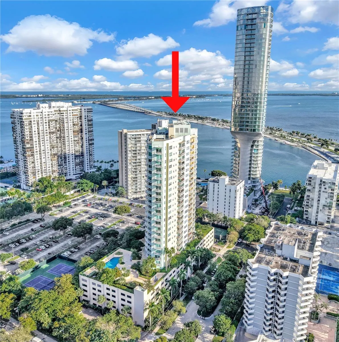 2475 Brickell Ave 703, Miami, Florida 33129, Miami, Florida 33129, 1 Bedroom Bedrooms, ,1 BathroomBathrooms,Residential Lease,For Rent,2475 Brickell Ave 703, Miami, Florida 33129,A11983774