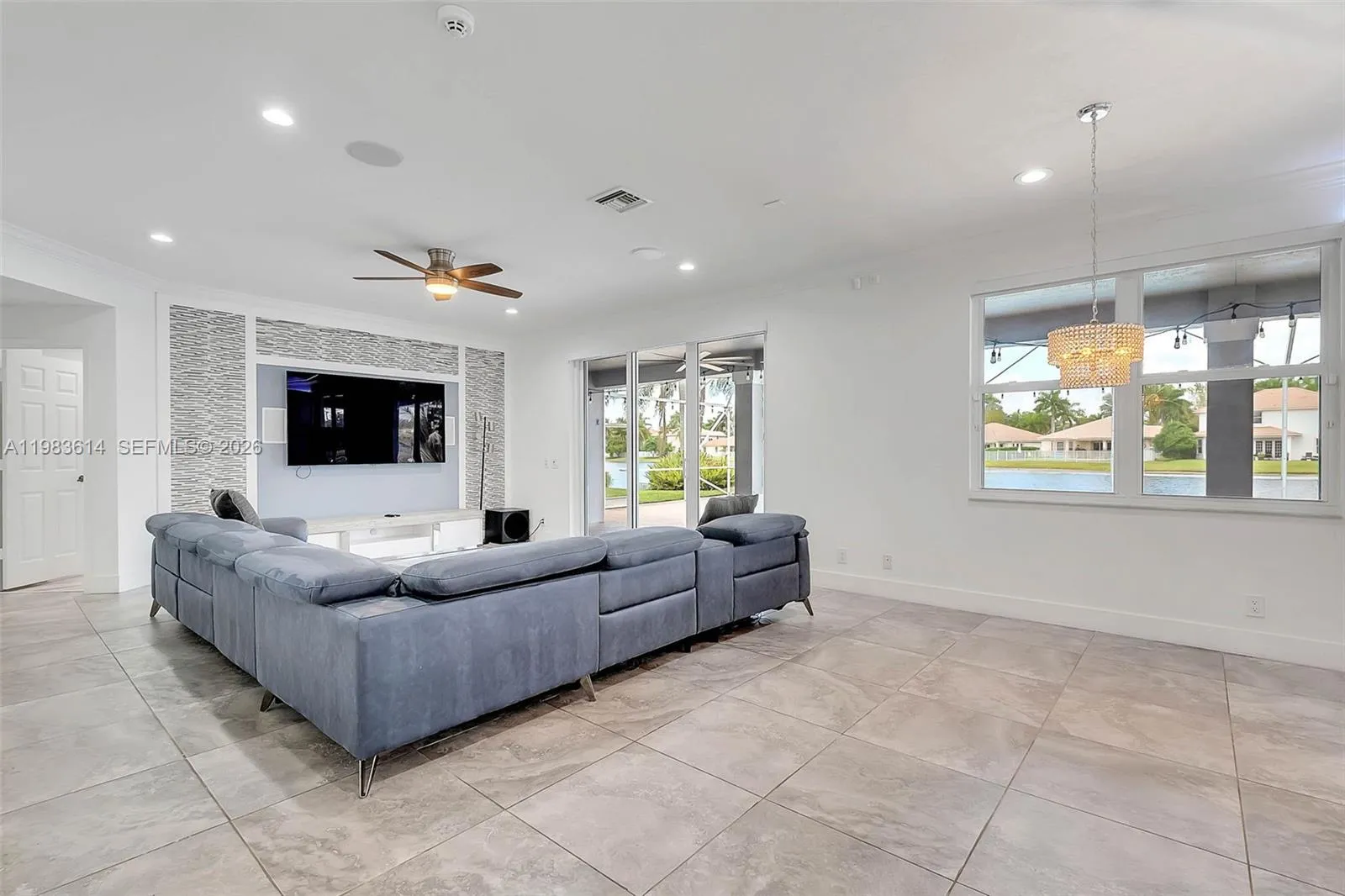 2354 Quail Roost Dr, Weston, Florida 33327, Weston, Florida 33327, 6 Bedrooms Bedrooms, ,5 BathroomsBathrooms,Residential Lease,For Rent,2354 Quail Roost Dr, Weston, Florida 33327,A11983614