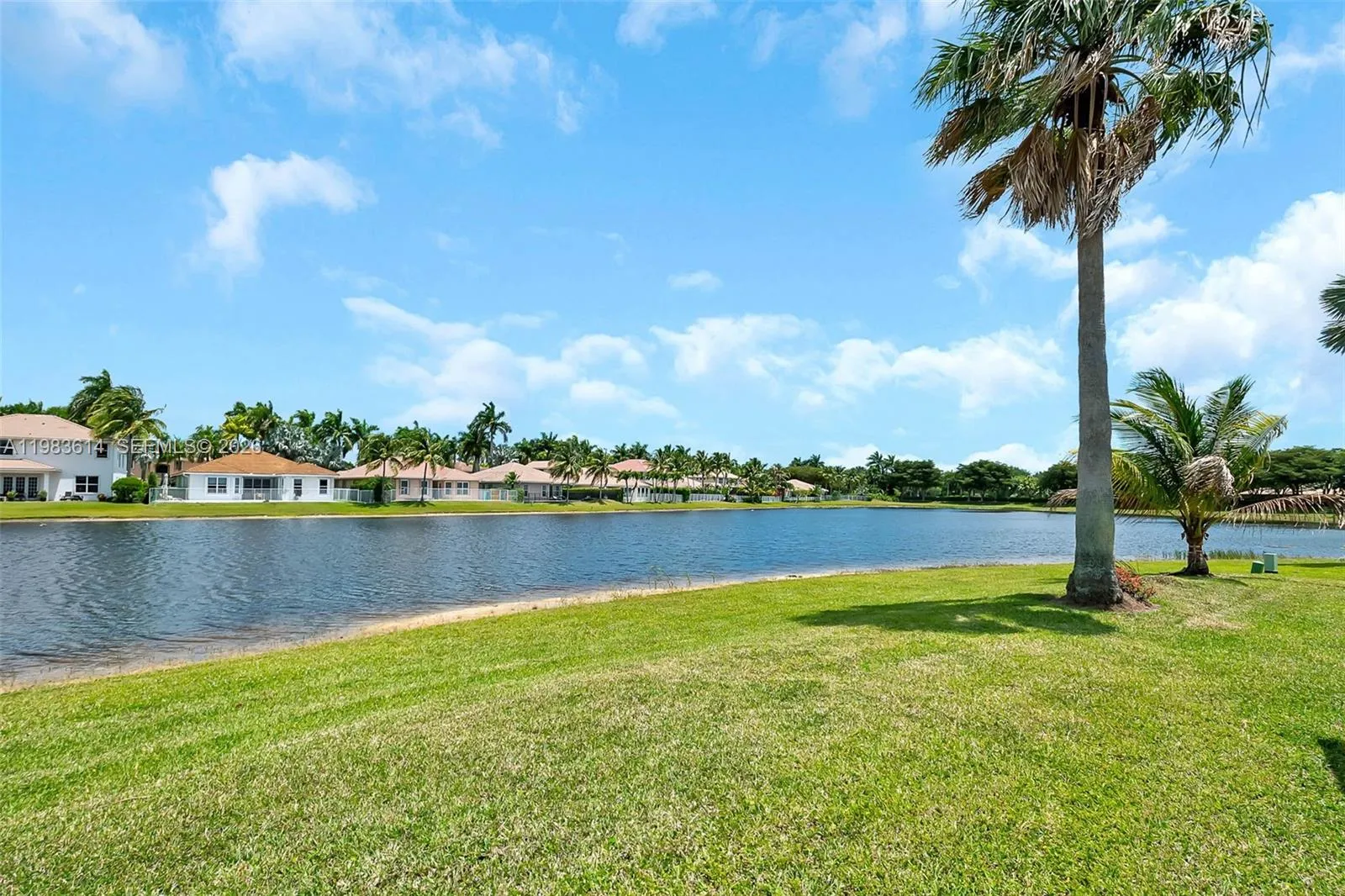 2354 Quail Roost Dr, Weston, Florida 33327, Weston, Florida 33327, 6 Bedrooms Bedrooms, ,5 BathroomsBathrooms,Residential Lease,For Rent,2354 Quail Roost Dr, Weston, Florida 33327,A11983614