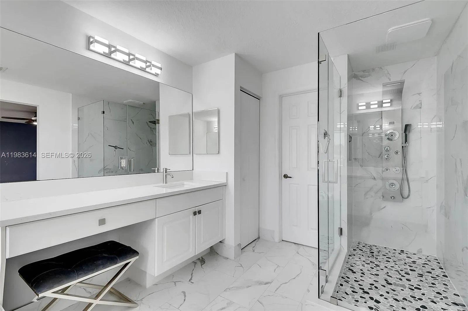 2354 Quail Roost Dr, Weston, Florida 33327, Weston, Florida 33327, 6 Bedrooms Bedrooms, ,5 BathroomsBathrooms,Residential Lease,For Rent,2354 Quail Roost Dr, Weston, Florida 33327,A11983614