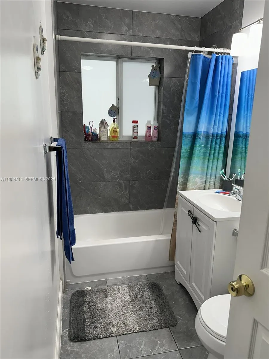 700 Sw 28th Ter, Fort Lauderdale, Florida 33312, Fort Lauderdale, Florida 33312, 3 Bedrooms Bedrooms, ,2 BathroomsBathrooms,Residential,For Sale,700 Sw 28th Ter, Fort Lauderdale, Florida 33312,A11983711