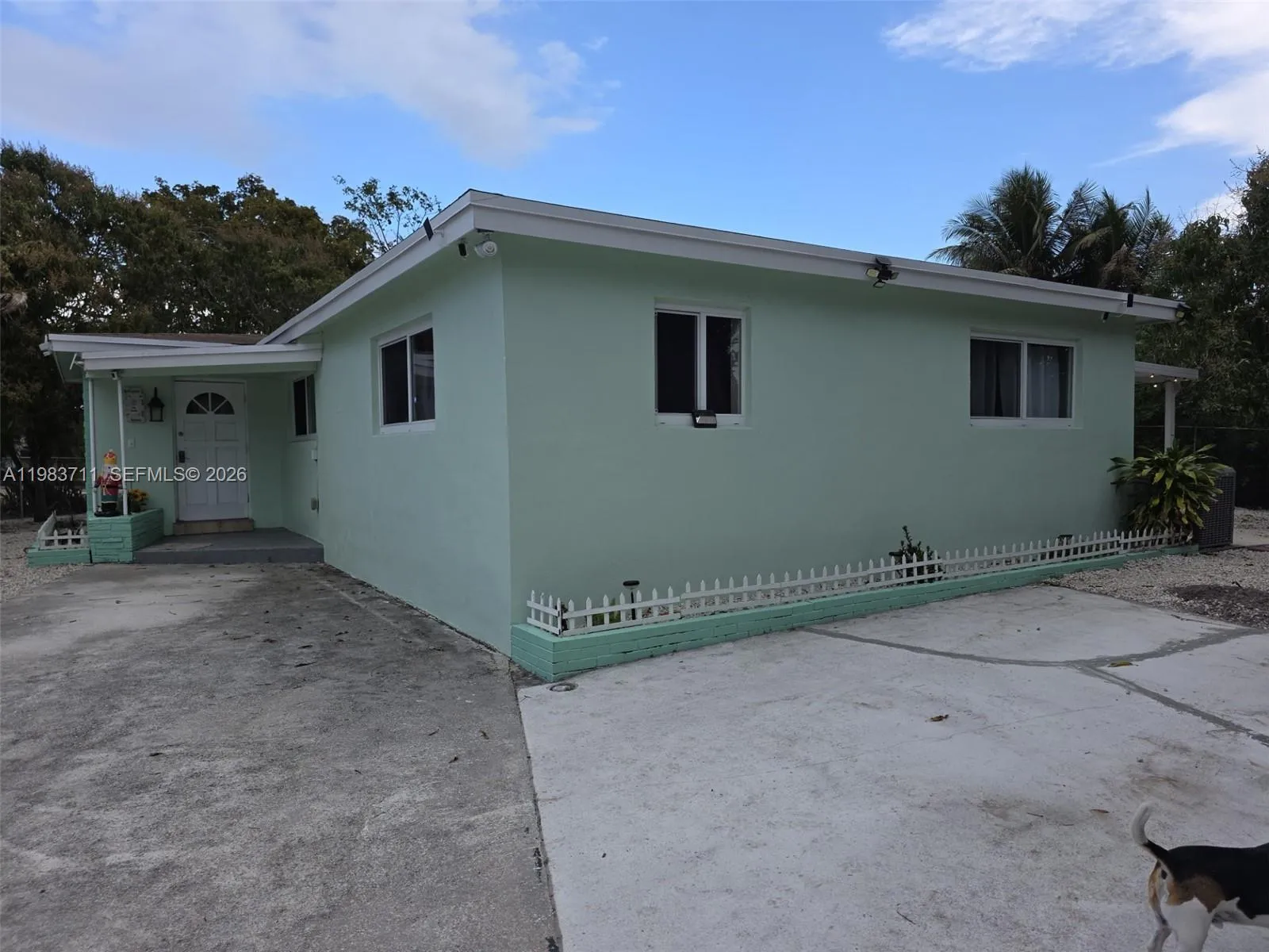 700 Sw 28th Ter, Fort Lauderdale, Florida 33312, Fort Lauderdale, Florida 33312, 3 Bedrooms Bedrooms, ,2 BathroomsBathrooms,Residential,For Sale,700 Sw 28th Ter, Fort Lauderdale, Florida 33312,A11983711