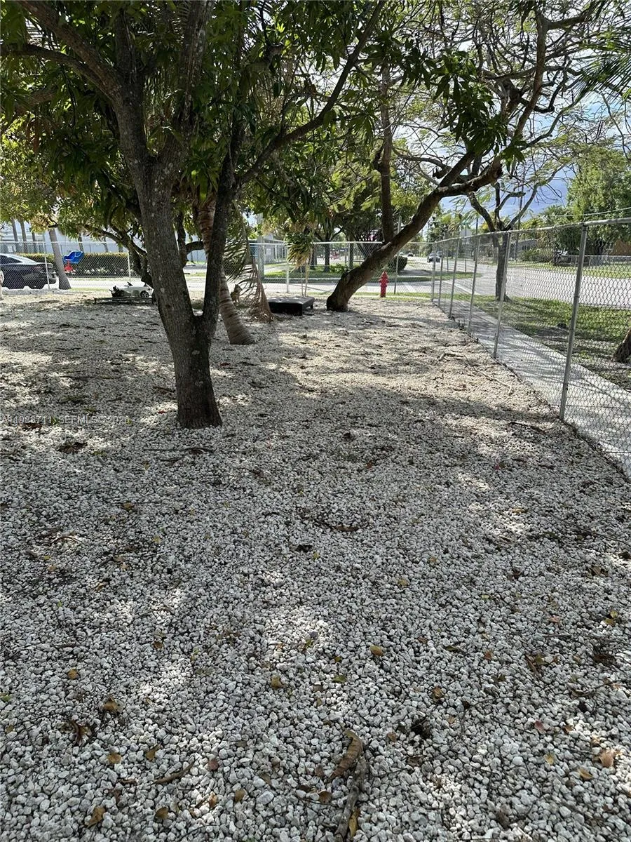 700 Sw 28th Ter, Fort Lauderdale, Florida 33312, Fort Lauderdale, Florida 33312, 3 Bedrooms Bedrooms, ,2 BathroomsBathrooms,Residential,For Sale,700 Sw 28th Ter, Fort Lauderdale, Florida 33312,A11983711