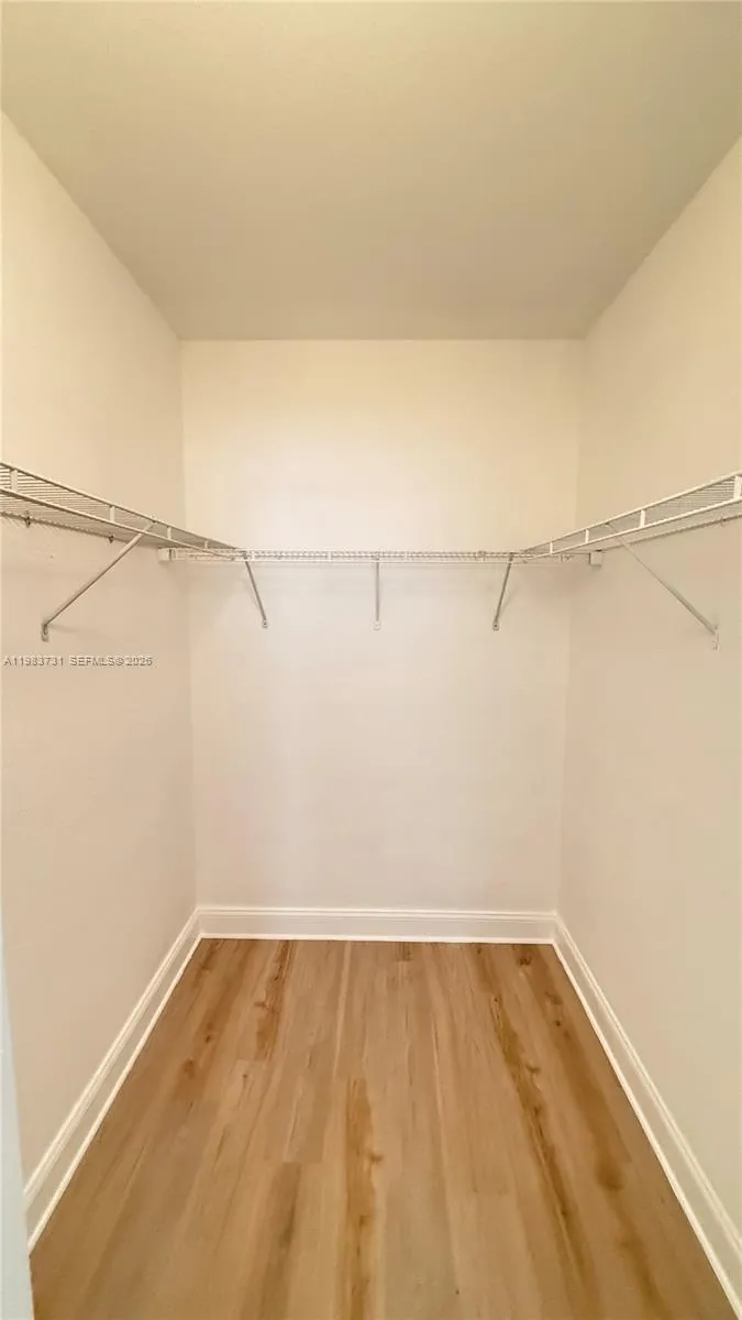1663 Se 27th Dr 102, Homestead, Florida 33035, Homestead, Florida 33035, 3 Bedrooms Bedrooms, ,2 BathroomsBathrooms,Residential Lease,For Rent,1663 Se 27th Dr 102, Homestead, Florida 33035,A11983731