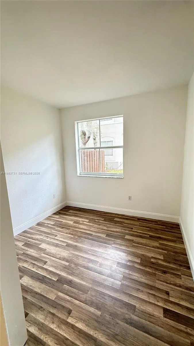 1663 Se 27th Dr 102, Homestead, Florida 33035, Homestead, Florida 33035, 3 Bedrooms Bedrooms, ,2 BathroomsBathrooms,Residential Lease,For Rent,1663 Se 27th Dr 102, Homestead, Florida 33035,A11983731