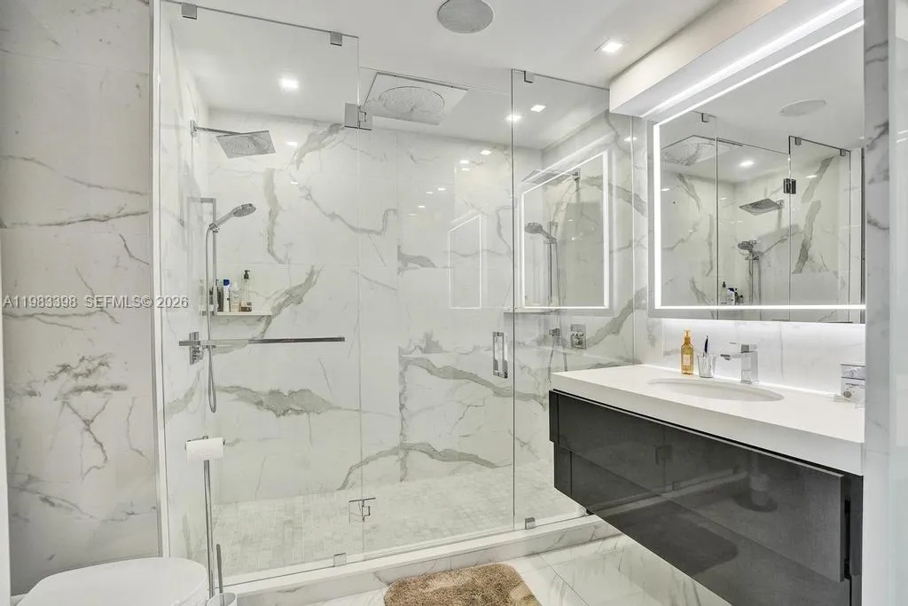 2800 Island Blvd 3005, Aventura, Florida 33160, Aventura, Florida 33160, 2 Bedrooms Bedrooms, ,2 BathroomsBathrooms,Residential,For Sale,2800 Island Blvd 3005, Aventura, Florida 33160,A11983398