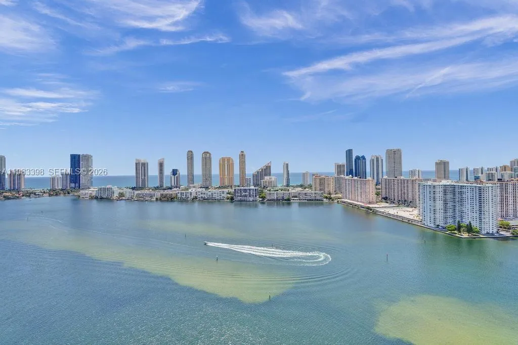 2800 Island Blvd 3005, Aventura, Florida 33160, Aventura, Florida 33160, 2 Bedrooms Bedrooms, ,2 BathroomsBathrooms,Residential,For Sale,2800 Island Blvd 3005, Aventura, Florida 33160,A11983398